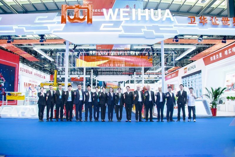 新Level！WEIHUA“黑科技”亮相中國(guó)長(zhǎng)垣起重裝備博覽交易會(huì)！