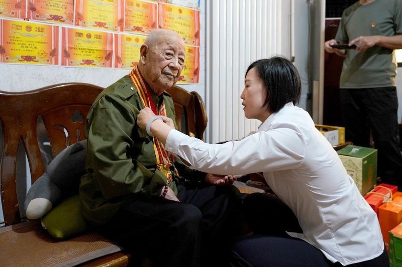 共敘魚水情深 | 衛(wèi)華集團(tuán)開展“八一”慰問(wèn)活動(dòng)